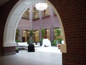 D4 Lobby & Courtyard
