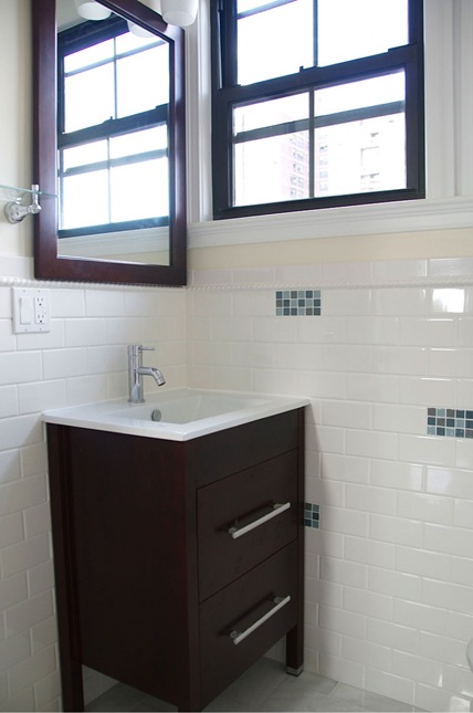 83 West Brookline Street Bathroom